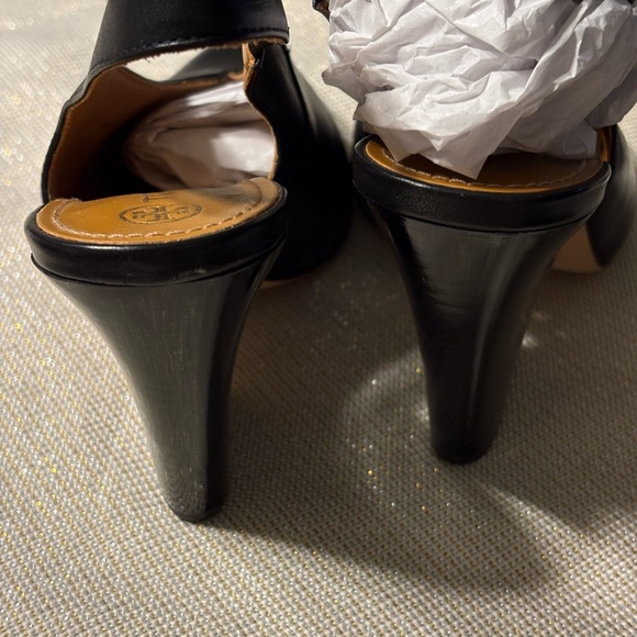 Tory Burch Black Leather Heels - Picture 3 of 4